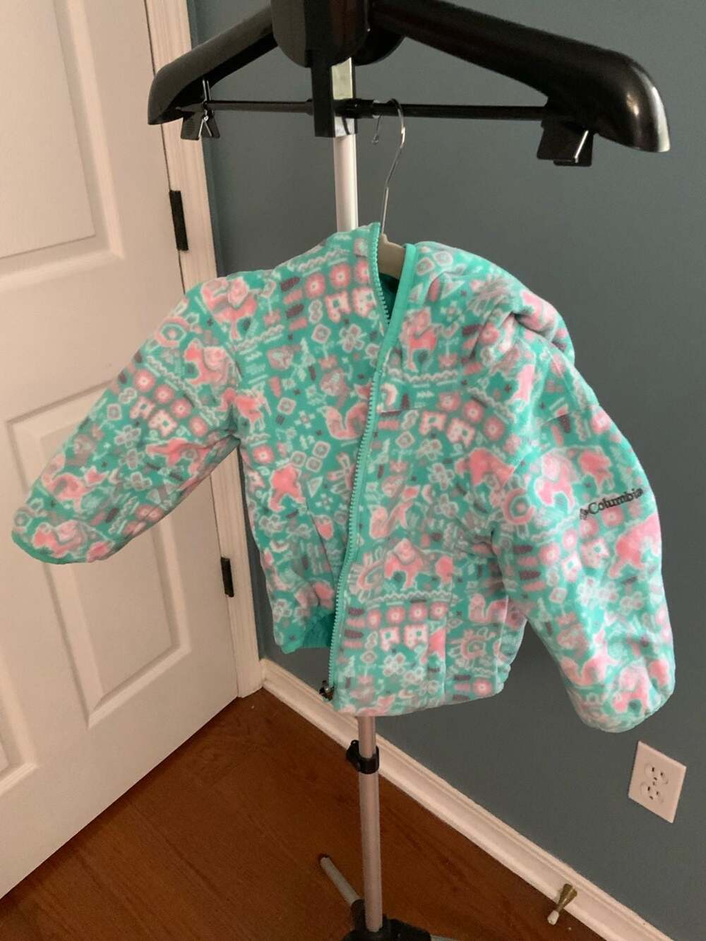 Columbia Reversible Hooded Jacket Teal Pink Geometric Pattern
